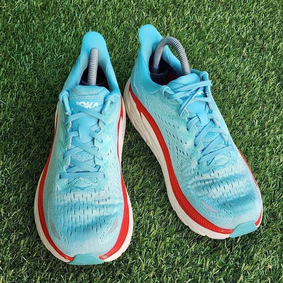 HOKA CLIFTON 8 - Womens Athletic Shoes - SIZE 8.B - Picture 2 of 9